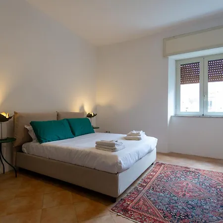 Vico Santa Maria Del Pozzo 9 아파트 나폴리