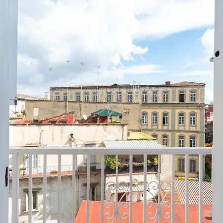 Vico Santa Maria Del Pozzo 9 나폴리