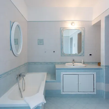 Vico Santa Maria Del Pozzo 9 아파트