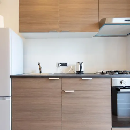 아파트 Vico Santa Maria Del Pozzo 9