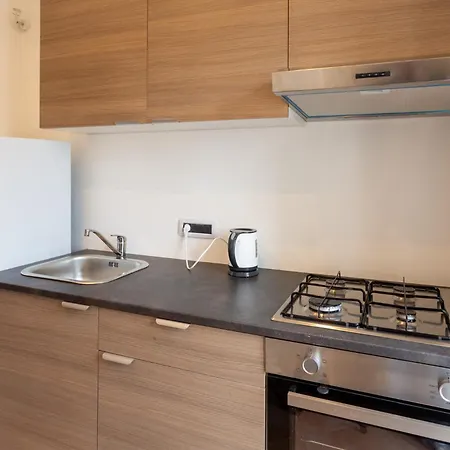 아파트 Vico Santa Maria Del Pozzo 9 *